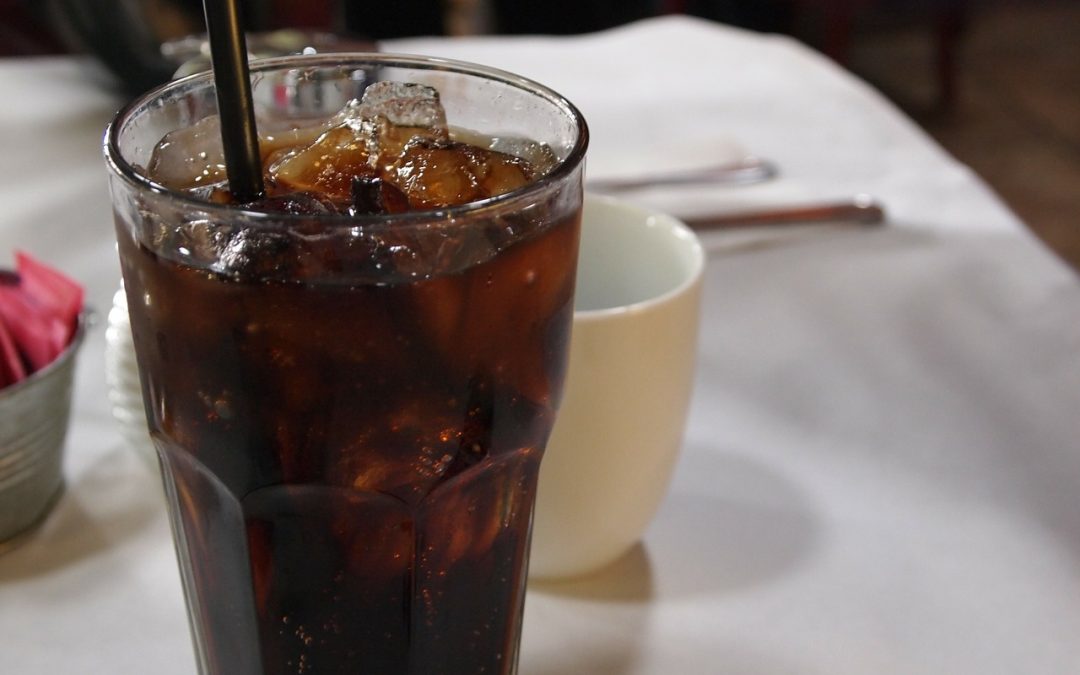 5 Questions Answered: Soft Drinks vs. Your Teeth and Body